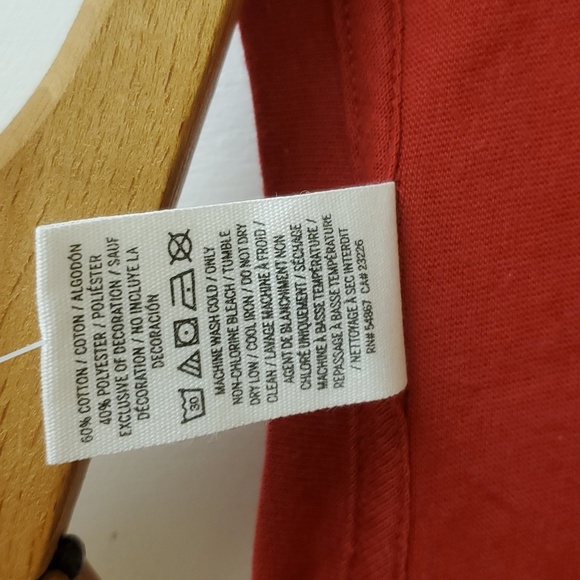 New with tags vs pink short sleeve tee size xs - Picture 5 of 6